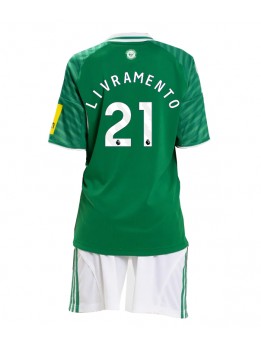 Newcastle United Tino Livramento #21 Replika Borta Kläder Barn 2025-26 Kortärmad (+ byxor)
